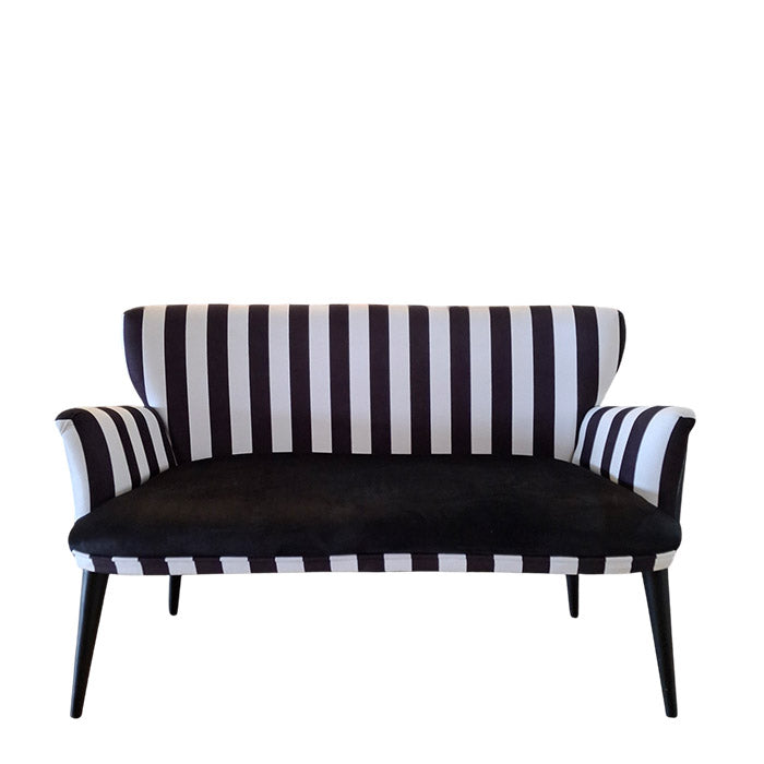 ZEBRA DESIGN LOUNGE CHAIR