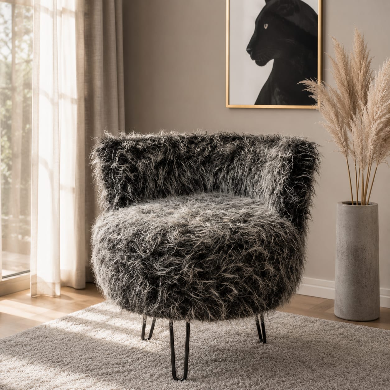 FLUFFY SEATER