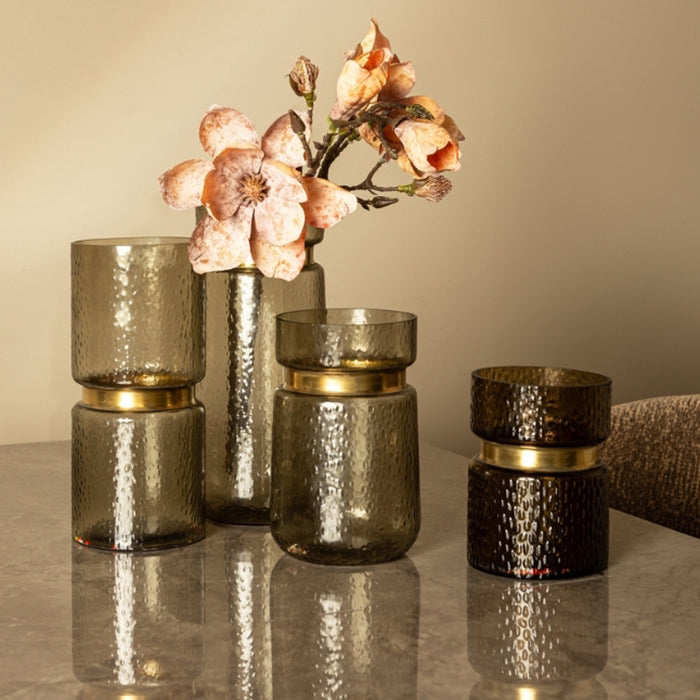 QUILIO SHAPED BROWN VASE 20 CM